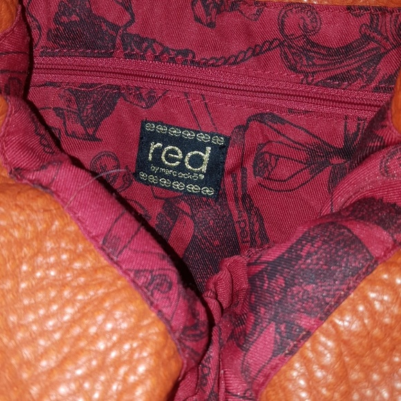 MARC ECO RED BURNT ORANGE PURSE - Picture 2 of 2